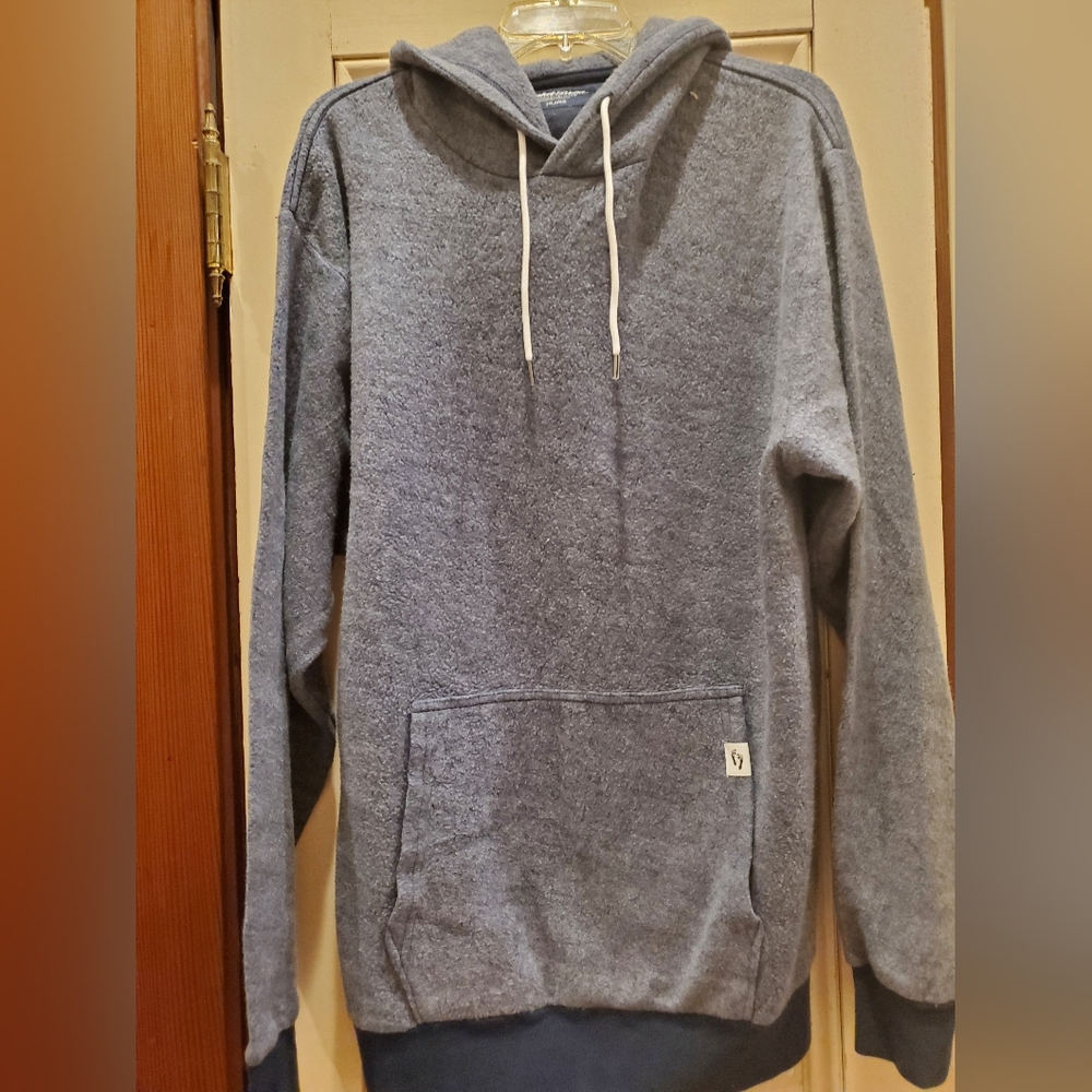 NWT Blanket Blend hoodie